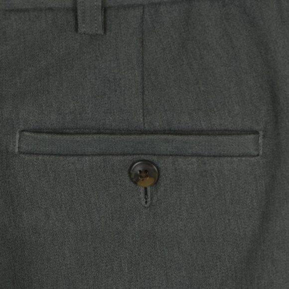 Haggar Men's Size 32x30 Gray Flat Front Classic Fit Comfort Waist Dress Pants - Picture 5 of 9